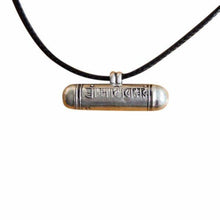 Load image into Gallery viewer, Necklaces Kala Hari Silver Prayer Box Necklace Pendant