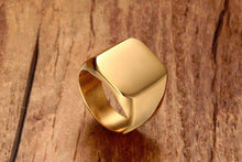 Load image into Gallery viewer, Rings Men's Gold Signet Pinky Ring