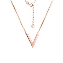 Load image into Gallery viewer, Necklaces 18K Rose Gold Arrow Pendant Necklace
