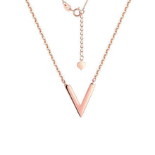 Load image into Gallery viewer, Necklaces 18K Rose Gold Arrow Pendant Necklace
