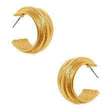 Load image into Gallery viewer, Earrings 24K Gold Plated Small Overlap Hoop Earrings
