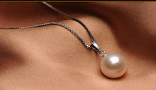 Load image into Gallery viewer, Necklaces Pearl Pendant Necklace
