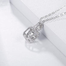 Load image into Gallery viewer, Necklaces 0.5CT D Color Moissanite Diamond Pendant Necklace
