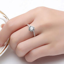 Load image into Gallery viewer, Rings 1CT VVS1 Moissanite Wedding Ring
