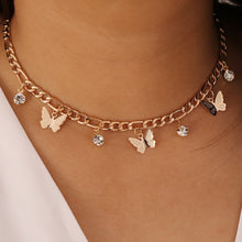 Load image into Gallery viewer, Necklaces Figaro Link Chains Butterfly Pendant Choker
